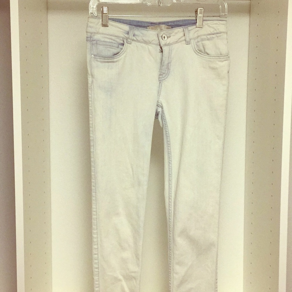 White washed skinny Zara jeans
